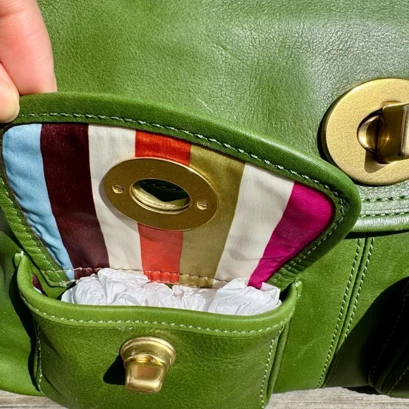 Coach Bleecker Street Legacy Peyton Apple Green Leather Satchel - Picture 10 of 16